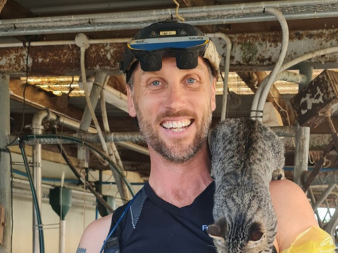 Dr Dan Fitzharris BVSc