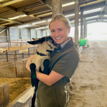 Dr Alana Mockett BVSc