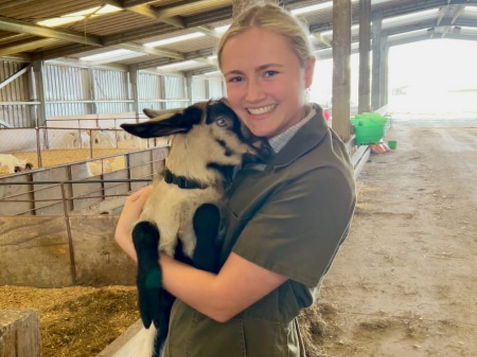 Dr Alana Mockett BVSc