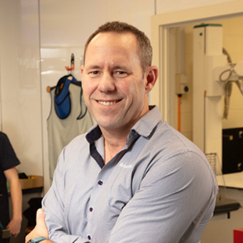 Dr Mark Hosking BVSc, MBA (dist) MANZCVS